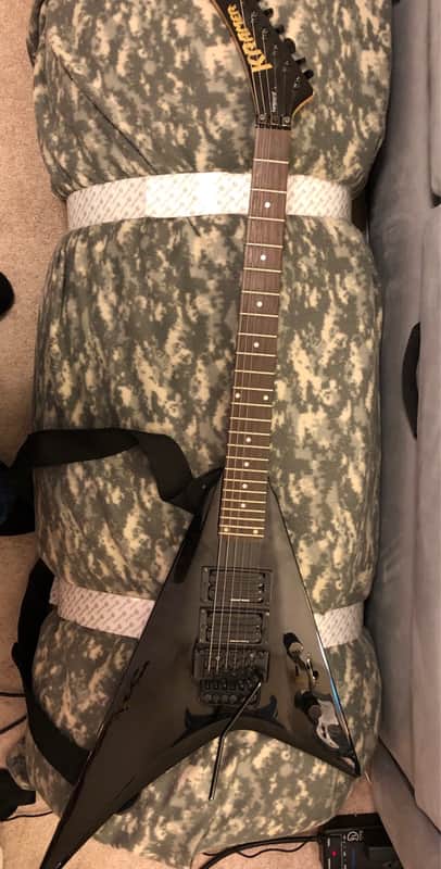 Kramer Vanguard "V" FR-440S 90's Black image 1