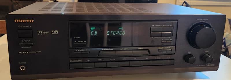 Onkyo Onkyo TX-DS484 A/V receiver with Dolby Digital and DTS 90s - Black image 1