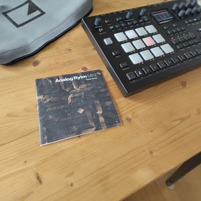 Elektron Analog Rytm MkII 2020 - 8 voices analog drum machine + Decksaver - Black edition image 2