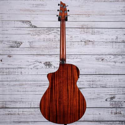 *DEMO* Breedlove Discovery S Concert CE Acoustic Guitar | Edgeburst image 4