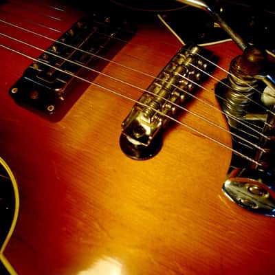 Hofner 459 VTZ 1967 Sunburst. Violin 6 string guitar. UBER RARE with Vibrato. image 22