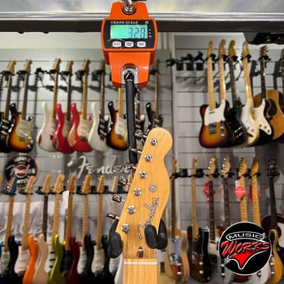 Fender   American Vintage Telecaster 52 Butterscotch Blonde 2002 image 3