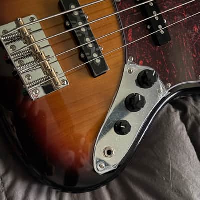 Jet JJB-300 SB Electric Bass Guitar Sunburst image 6