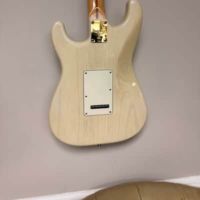 1997 Fender Custom Shop American Classic Stratocaster image 3