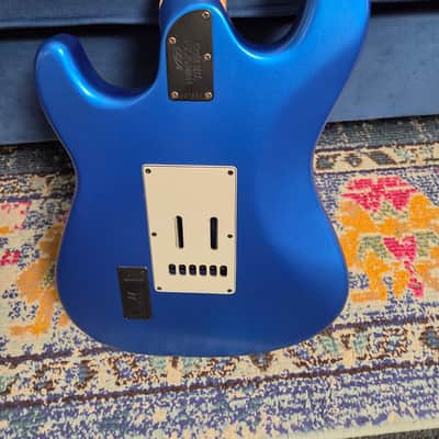 Used Ernie Ball BFR Cutlass Blue Magic w/case image 5