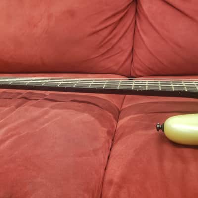 Ibanez EDB 600 Ergodyne Bass Pearl White Satin image 17