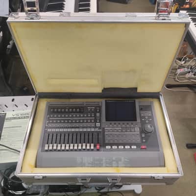 Roland VS1680 image 7