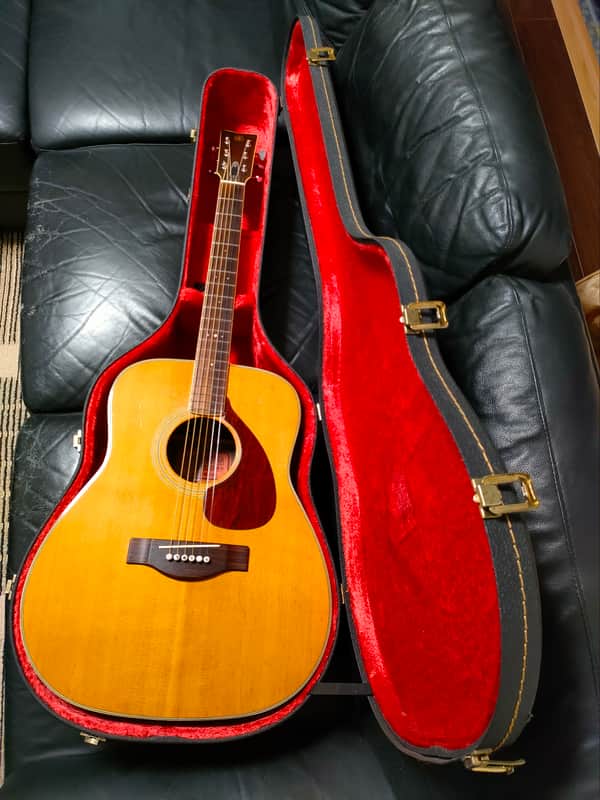 More powerful than FG-180!] YAMAHA FG-350 (1972) - Red Label