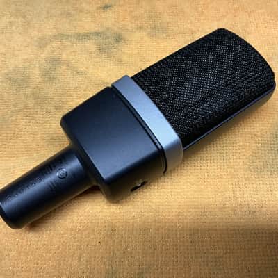 AKG C214 Microphone image 3