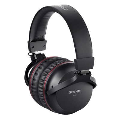 Focusrite Scarlett Solo Studio (4th Gen) Complete Recording Package image 5