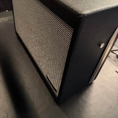Fender Tone Master FR-12 1000-Watt 1x12" FRFR with Cover image 3