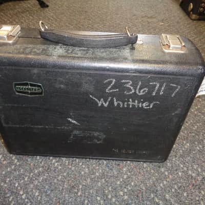 used Bundy Resonite Bb Student Clarinet with case + mouthpiece Recently serviced image 5