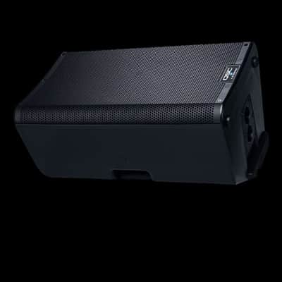 QSC K10.2 2000W 10 inch Powered Speaker image 2