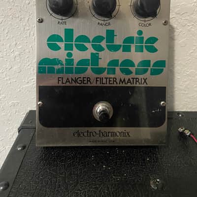 Used Electro-Harmonix Electric Mistress 1976 - 1984 - Silver w/ gigrig digital battery adapters