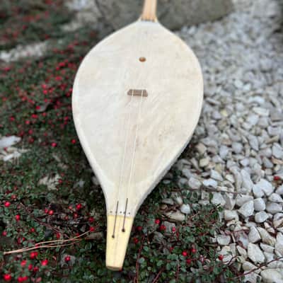 Handcrafted Altai Tovshuur - Traditional Mongolian Musical Instrument 2024 image 2