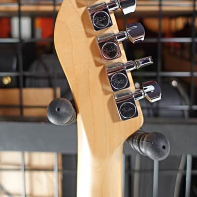 Fender Fender Standard Series 2007 - Chrome Red image 6