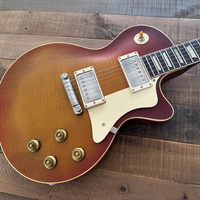 Ivison Guitars Hurricane '59 - Aged Cherry Burst image 6
