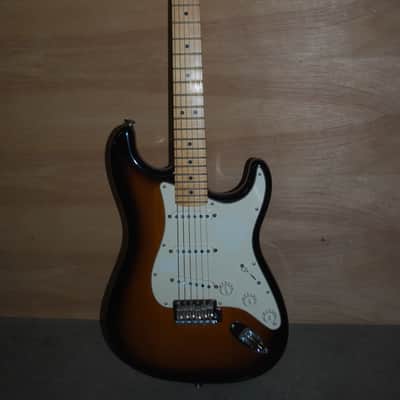 Fender Stratocaster 2010 - 2 color sunburst image 2