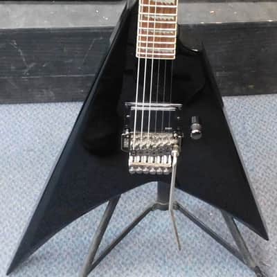 ESP LTD Alexi 200 " V " Style Alexi Laiho Signature Electric Guitar & Hard Case image 2