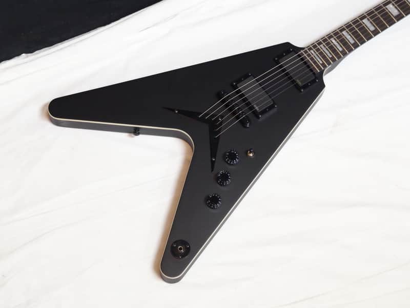 DEAN V Stealth electric GUITAR new Black Satin w/ DEAN MOLDED CASE