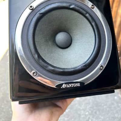 Avantone Pro Active MixCube (Gloss Black) image 1