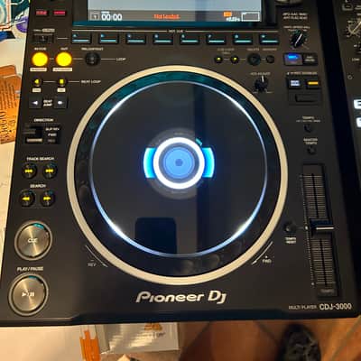 Pioneer cdj 3000 (x2) + djm 900 nexus 2 image 2