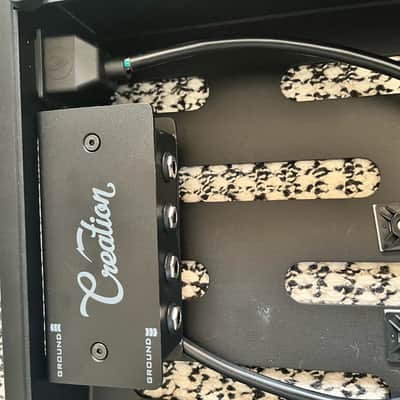 Creation Elevation 18 V3 Pedalboard 2025 with Black Milled Aluminum Sides image 3