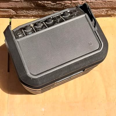 Alto Professional Uber LT – 50W Portable Rechargeable PA Speaker image 10