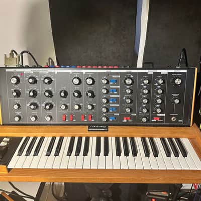 Moog Moog MiniMoog Voyager OldSchool 2008 image 3