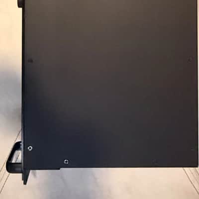 Fractal Audio Axe-FxI II Preamps FX Processor w/ FC-12 Foot Controller image 3