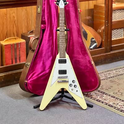 1993 Gibson Flying V '67 Reissue - Alpine White image 1