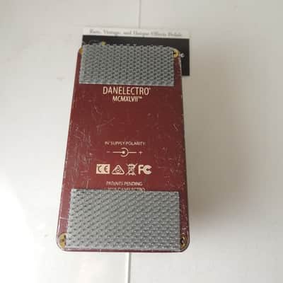Danelectro Eisenhower Fuzz Effects Pedal Free USA Shipping image 4