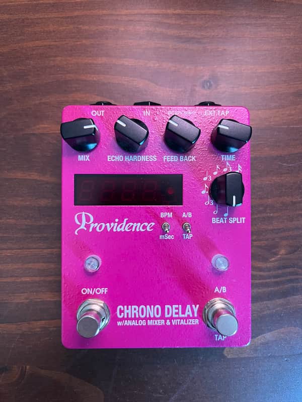 Providence Chrono Delay 2010s - Pink image 1