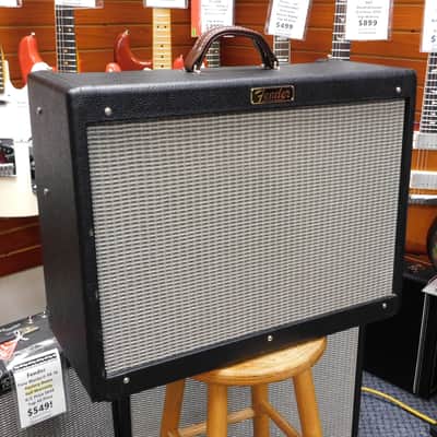 Fender Hot Rod Deluxe III All TUBE Guitar Combo Amp image 2
