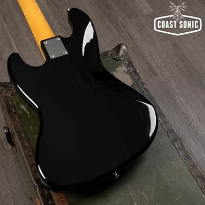 2024 Fender Traditional II 60's Jazz Bass Made in Japan image 9