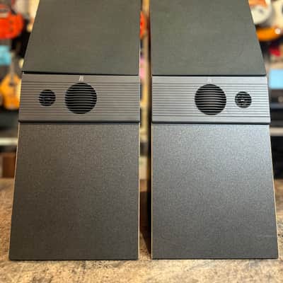 Acoustic Research M3 Holograpic Imaging 1990’s pair hifi speakers image 2