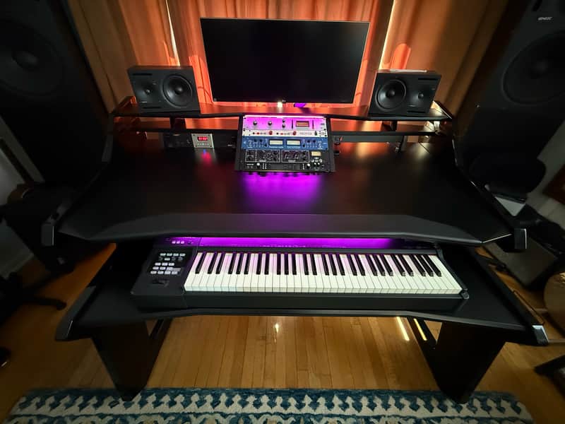 studio desk Dominator Series Workstation 2020's - Black High Gloss image 1