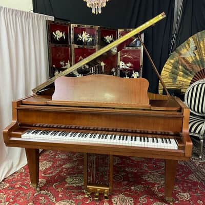 Schimmel 5' Baby Grand Piano - Classic German Craftsmanship image 2