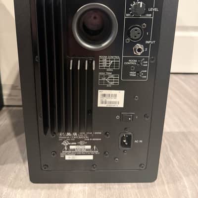 Yamaha HS7 6.5" Powered Studio Monitor (Pair) image 3
