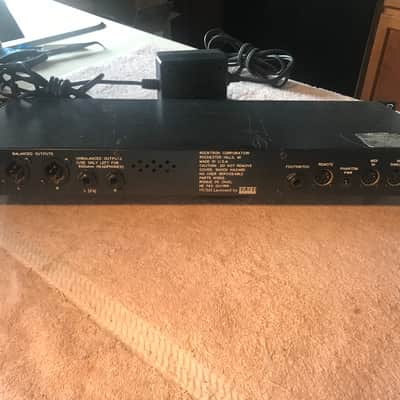 Rocktron Chameleon Guitar preamp/processor with correct power supply, rack mount bolts and washers image 5