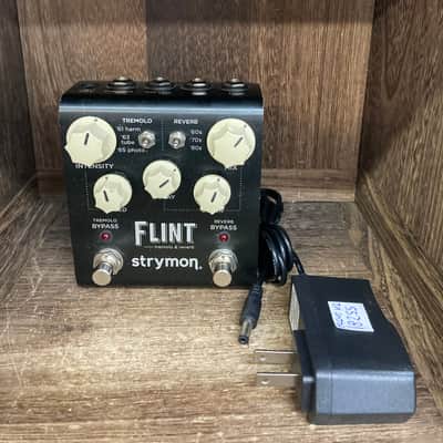 Strymon Flint Reverb and Tremolo V1 2012 - 2022 - Black with White Knobs image 7