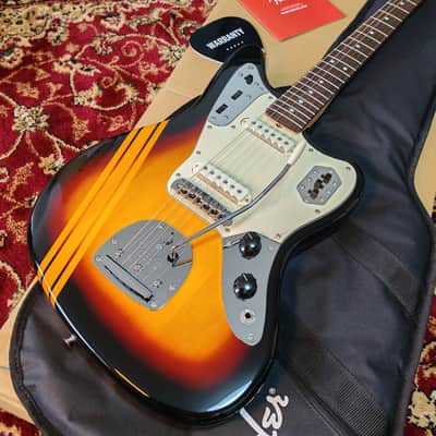*NEW IN BOX* 2025 Fender Japan Limited Edition Traditional Collection, 60's Jaguar Competition 3-Color Sunburst / Aged Natural, MIJ JD25 image 2