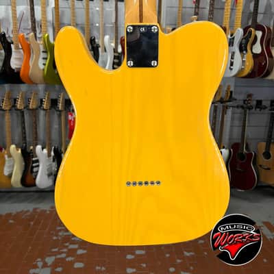 Fender   American Vintage Telecaster 52 Butterscotch Blonde 2002 image 6