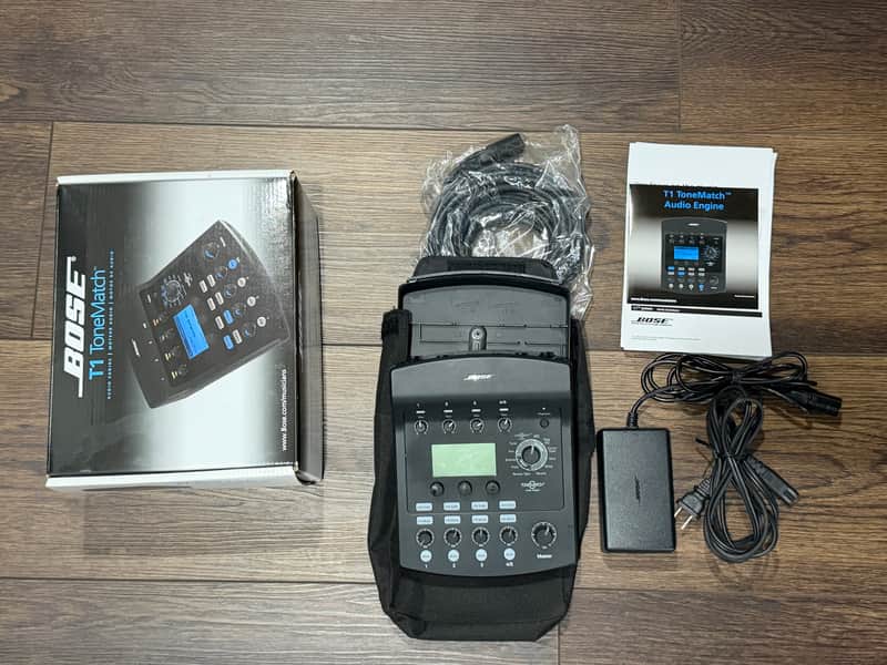 Bose ToneMatch T1 Audio Engine Mixer with accessories - 2010s - Black Bild 1