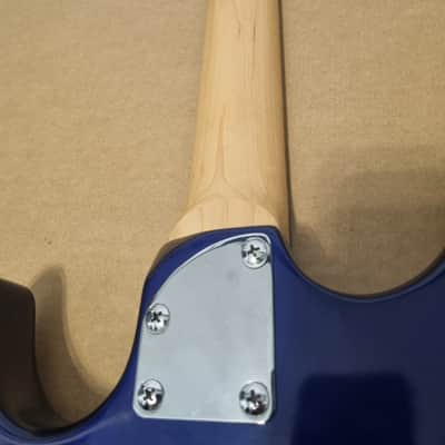 Squier Showmaster HSS Electric Guitar Reverse Headstock in Stratocaster Strat image 10