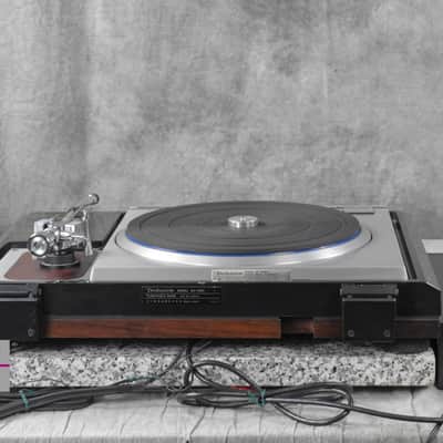 Technics SP-10MK2 Direct Drive Turntable w/SH-10E in Very Good condition image 17