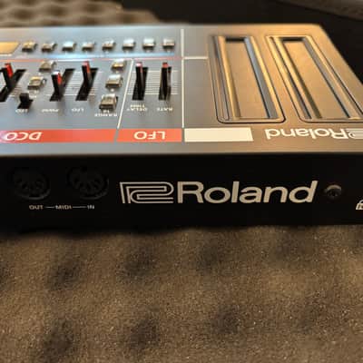 Roland JU-06 Boutique Series Digital Synthesizer Sound Module 2015 - Present - Black image 5