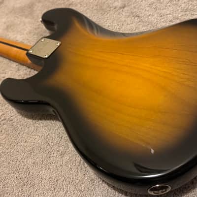 Fender Modern Player Telecaster Bass 2012 - 2013 - 2-Color Sunburst image 12