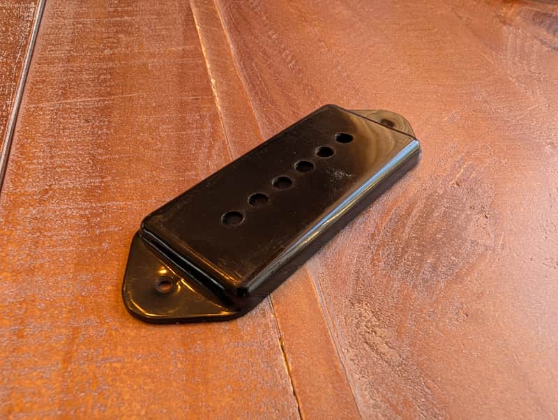Gibson P90 Guitar Pickup Cover Vintage 1960s Hard To Find Slant UC-455 Black image 1