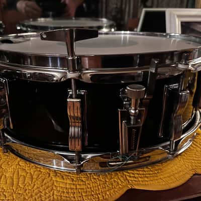 Ludwig 1970s Vistalite Snare 10 Lug CIRCA 1970 - Black Acrylic image 5
